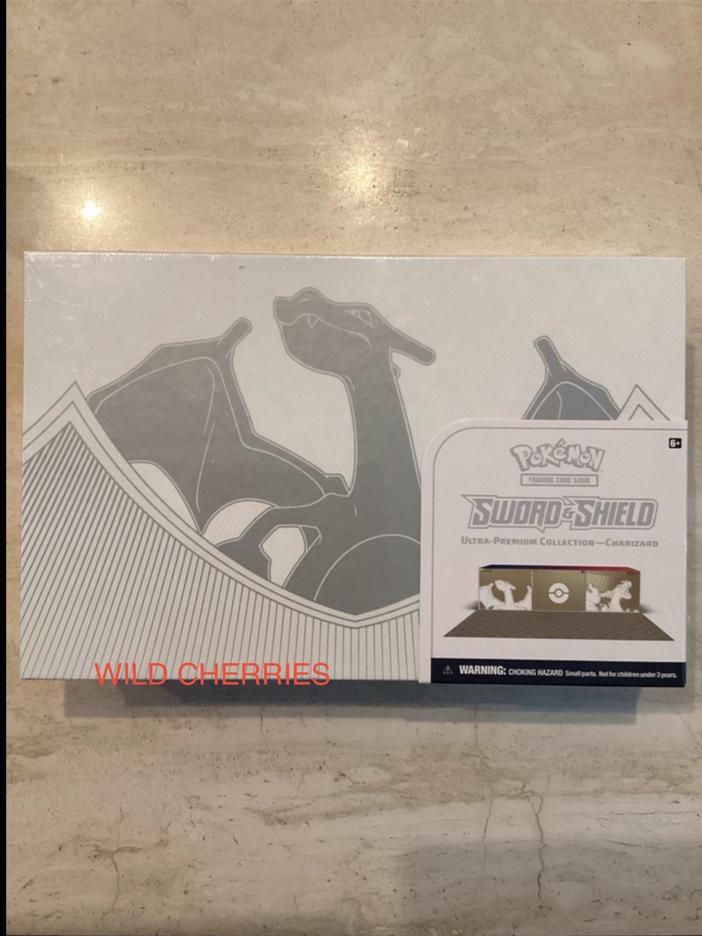 2022 Pokemon Charizard Ultra Premium Collection Box Sword & Shield Box SWSH New